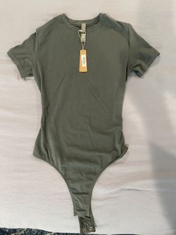 Skims T-Shirt Body Suit