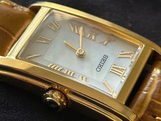 Seiko gold watch
