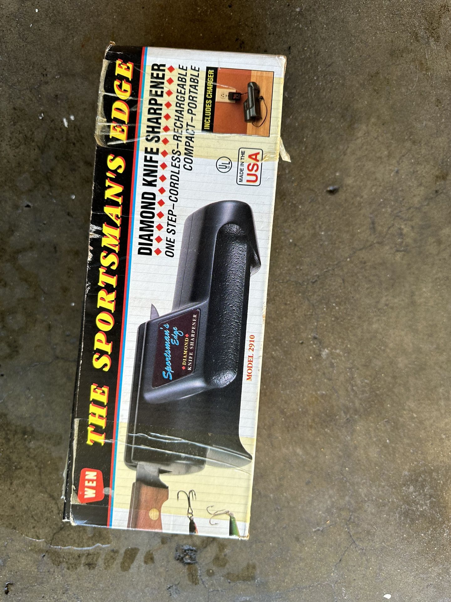 Knife and fishing hook sharpener