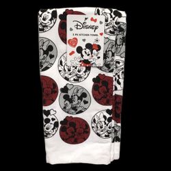 Disney Mickey Minnie Mouse Kitchen Towels 2 Pack Valentines Day Love Hearts Kiss