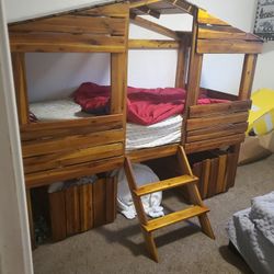 Tree House Bed