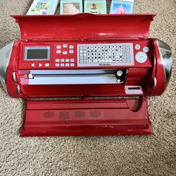 Circut Cake Machine With Cartridges 