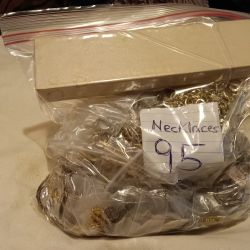 95 Necklaces Lot Located In Blasdell 