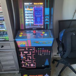 Arcade1Up Ms Pac Man / Galaga Class of 1981 Arcade