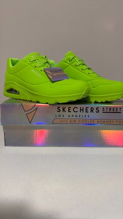 Skechers Street Women - Size 8.5