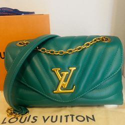 100% AUTHENTIC WITH ENTRUPY LOUIS VUITTON New Wave leather handbag