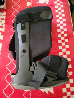 Breg Medical Boot