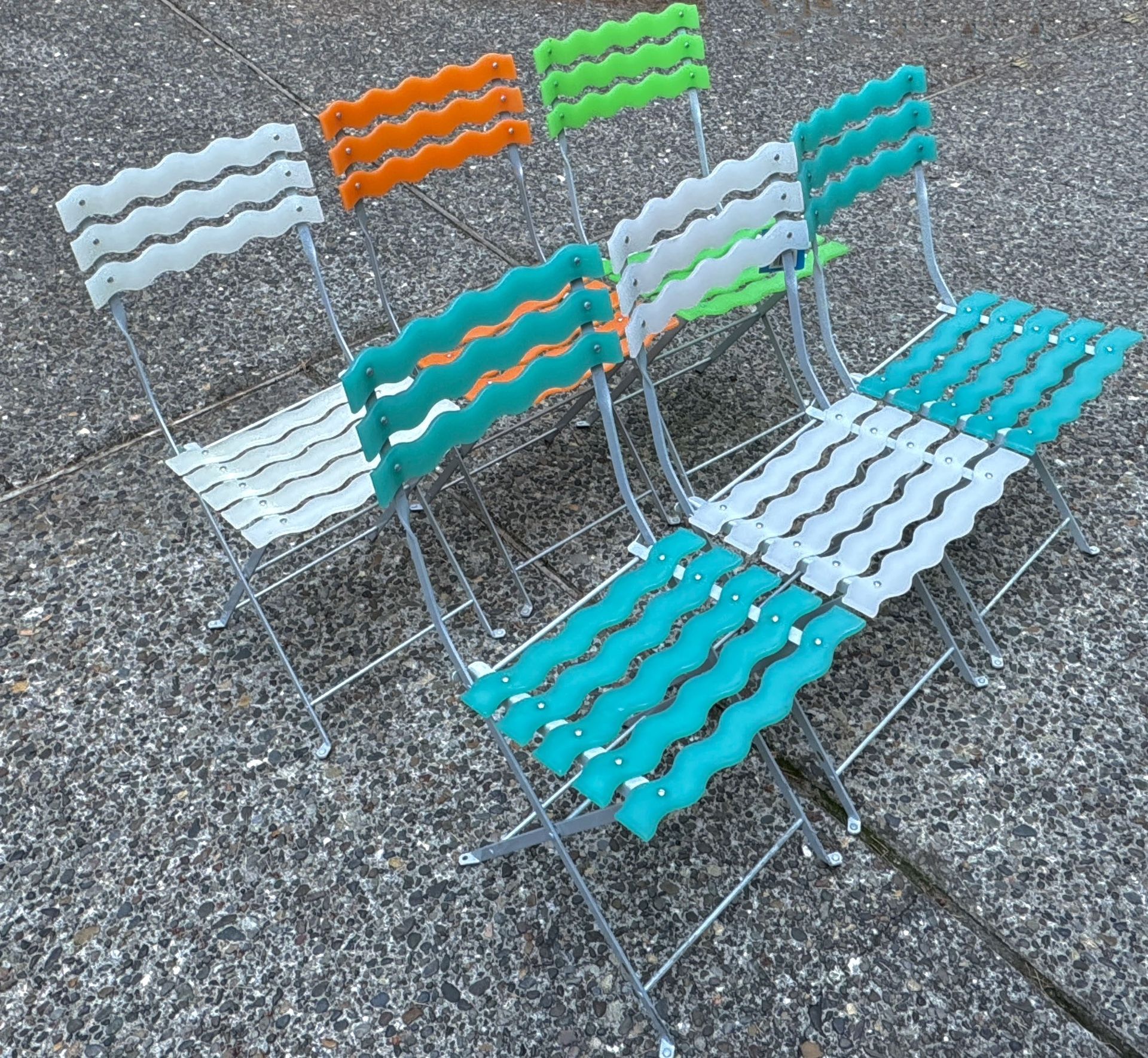 6 Colorful Folding Chairs… For Outdoors Or Indoors