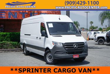 2024 Mercedes-Benz Sprinter 2500