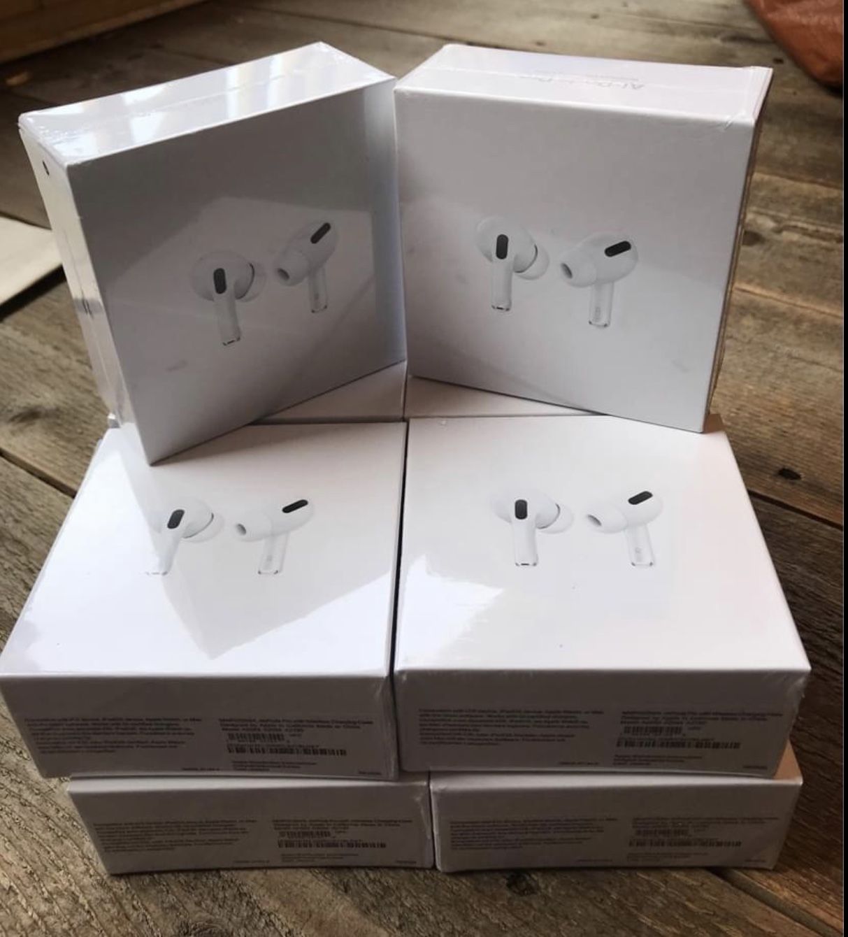 AirPod pros , Apple