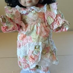 Antique Collectable Vintage Doll