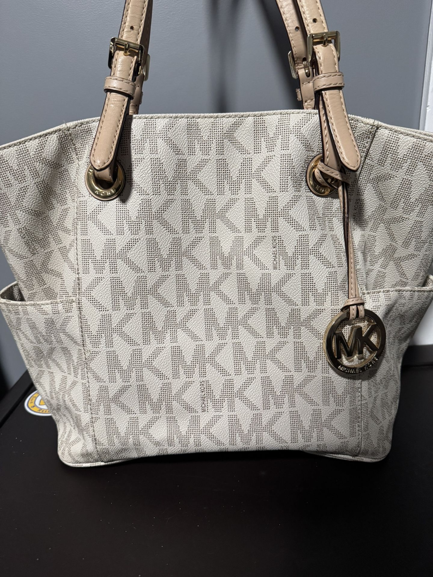 MK Tote