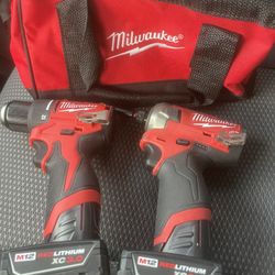 Milwaukee Surge drill Set 