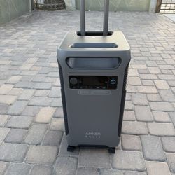 Anker Solix F3800 generator 