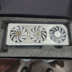 Gigabyte Aero  4060