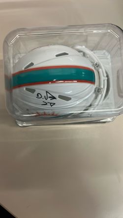 DEVON ACHANE AUTOGRAPHED MIAMI DOLPHINS SPEED MINI HELMET Beckett Coa