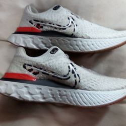 Nike React Infinity Run Flyknit 3 Running Shoes Size 7 Pre-owned