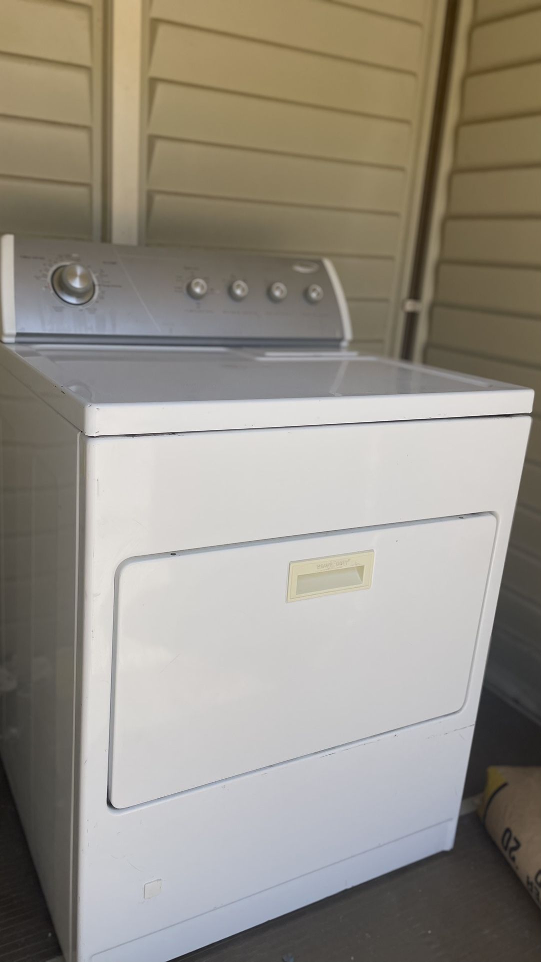 Whirlpool Front Load Gas Dryer - FREE DELIVERY