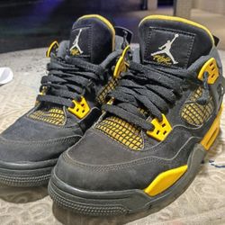 Boys Size 7Y Air Jordan Sneakers
