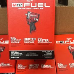 Milwaukee Stubby 3/8 