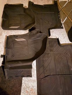 Chevrolet Silverado  Premium All-Weather Rubber Floor Mats Set