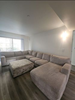 Large Modular Sectional with Ottoman
