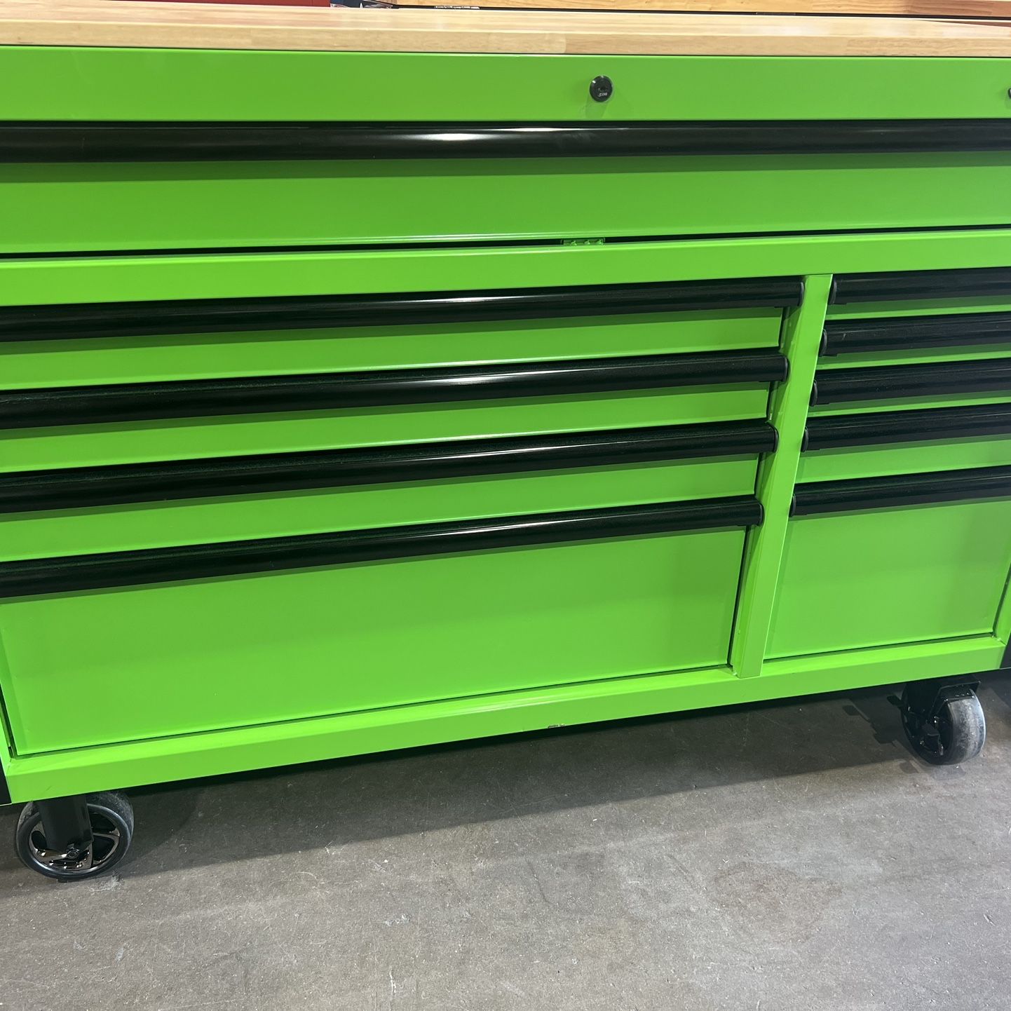 Husky 52 in. W x 24.5 in. D Standard Duty 10-Drawer Mobile