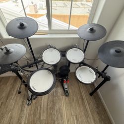 Roland TD-17KVX V-Drum Kit
