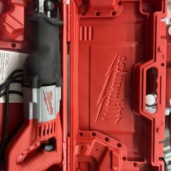 Milwaukee Sawzall 2025