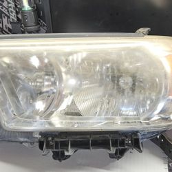 2011 Toyota 4Runner LE OEM Headlight Assembly - Driver's Side Only