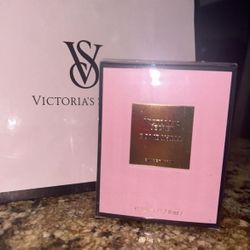 Victorias Secret Bombshell Eau De Parfum BNIB