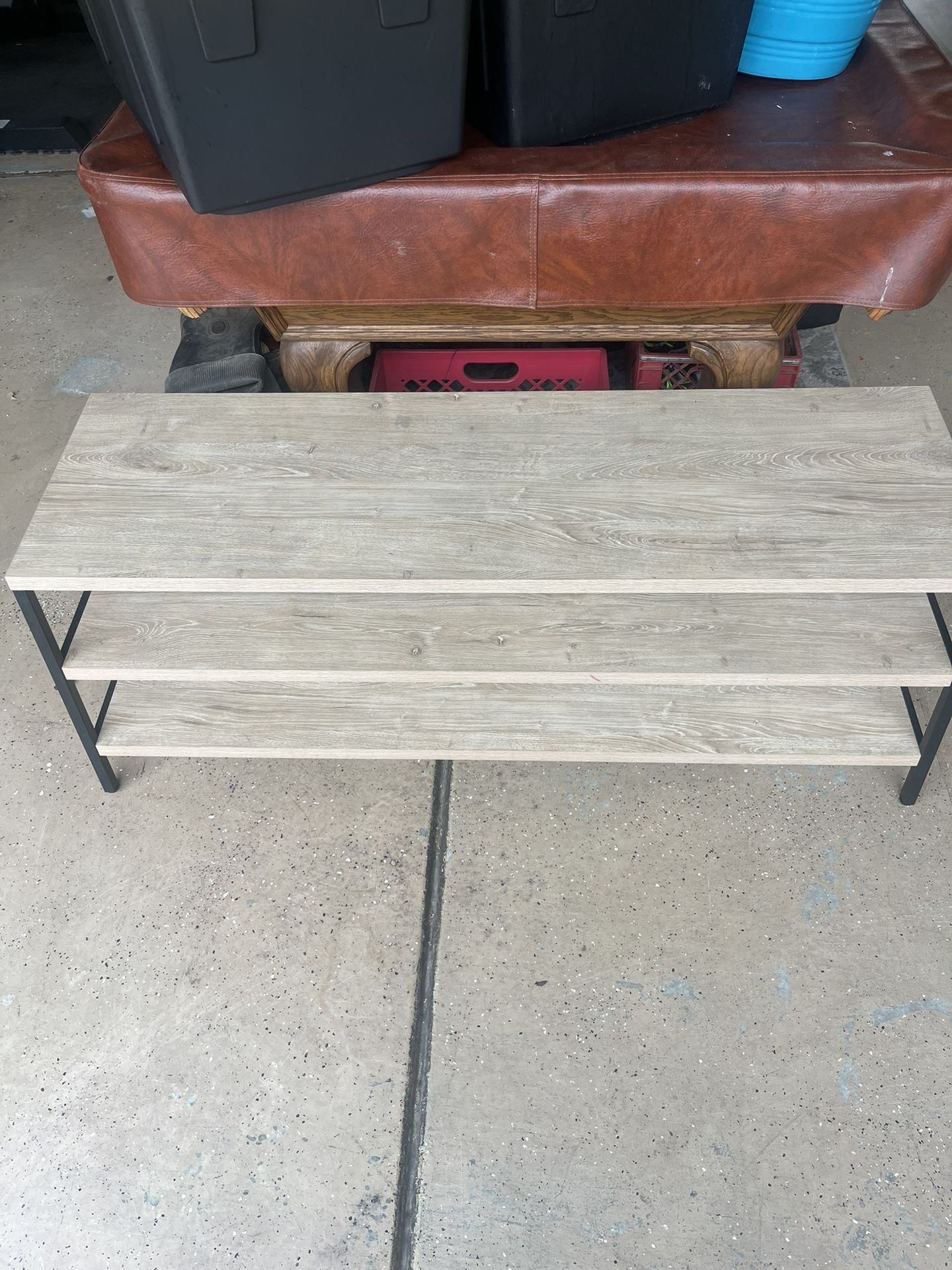 FREE tv Stand for Sale in Chula Vista, CA OfferUp