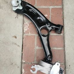Left Lower Arm Control For CRV