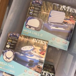 Intex River Floats With 2 Coolers