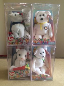 Color Me Beanie Kits.