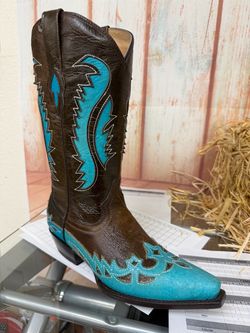 NEW COWBOY BOOTS brown SIZE AVAILABLE 5 , 5.5 and 7