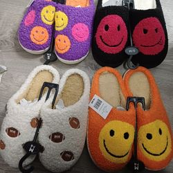 Slippers For Women Small Or  Medium 
