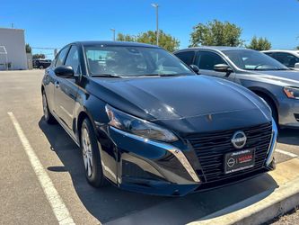 2025 Nissan Altima