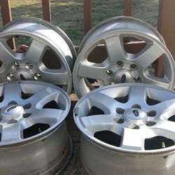 Ford Rims 17x 8.5     Accepting Offers