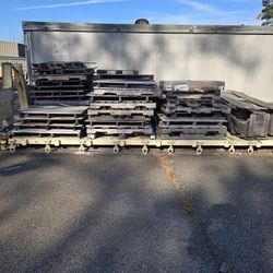 Free Wood Pallets 