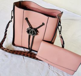 Women Bag And Purse 2n1 Rare To Find Color
