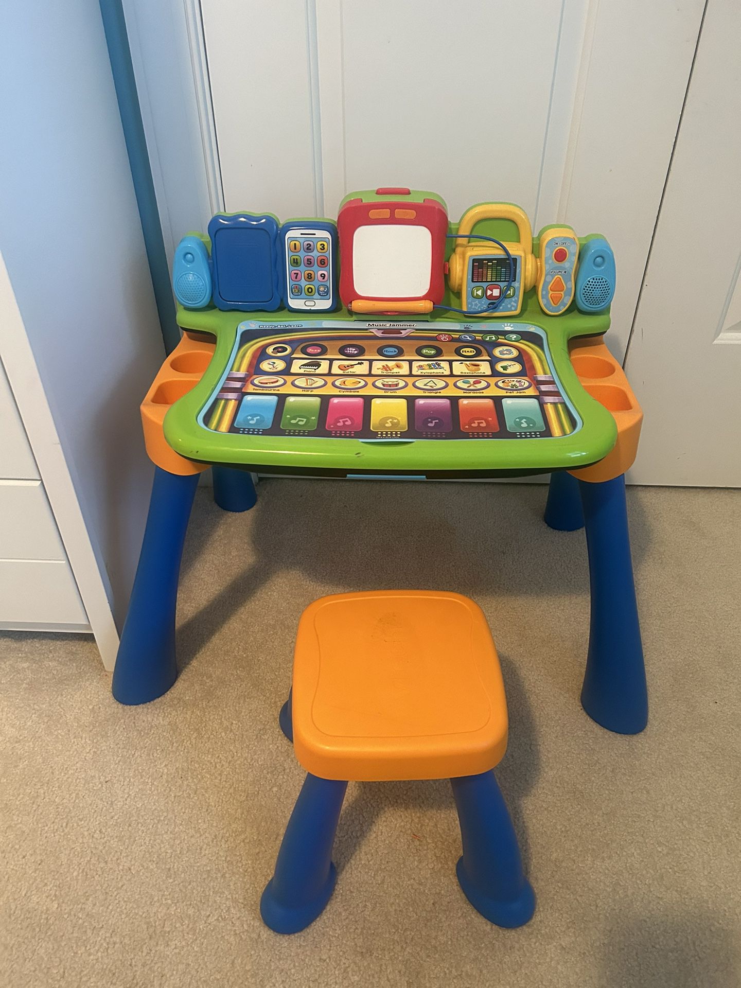 VTech Touch And Learn Activity Desk