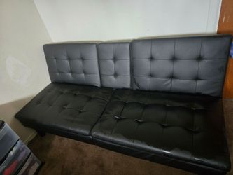 Black Futon