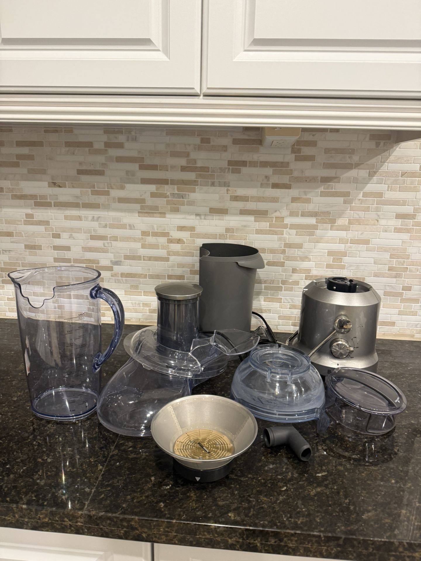 Breville Cold Juice Fountain: 2-Speed Juicer Machine, 850W, Stainless Steel Blades, 3" Feed Chute, Dishwasher-Safe