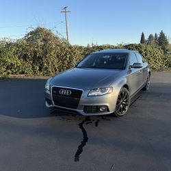 2012 Audi A4 Premium 2.0T Quattro