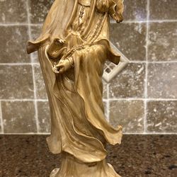 Lg. Vintage Porcelain Figurine of Kwan Yin (Guanyin), Beloved Bodhisattva & Chinese Goddess of Compassion & Mercy