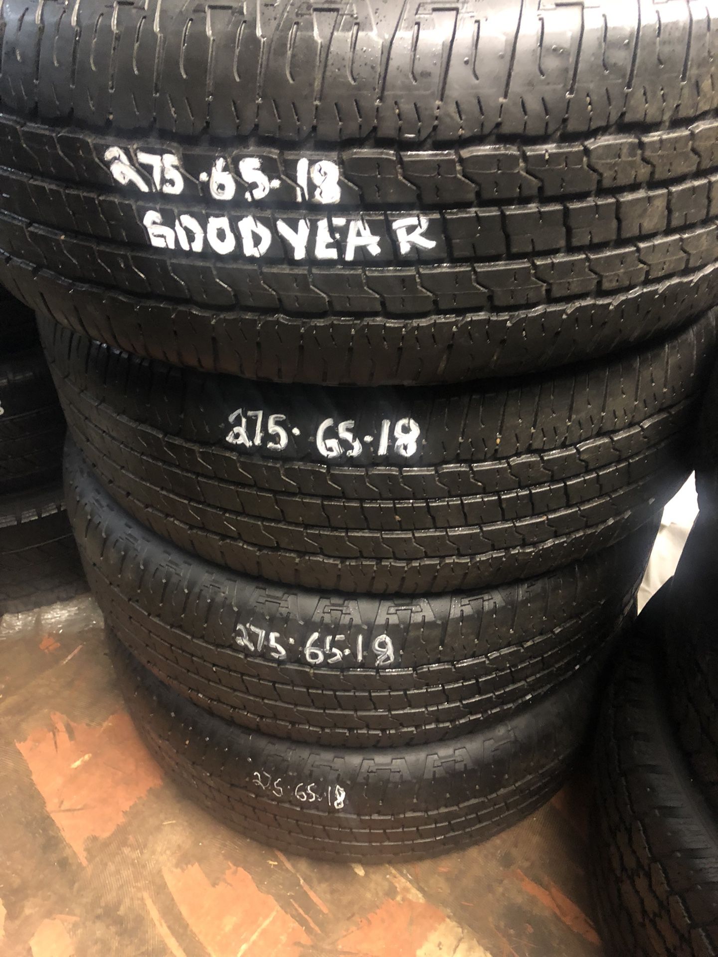 4 GOODYEAR WRANGLER FORTITUDE HT 275/65R18 GOOD TREAD RETAILS $786 SELLING FOR ONLY $300
