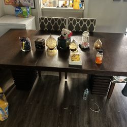 Table with four chairs