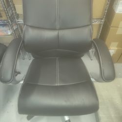 Silla Giratoria    Kasi Nueva