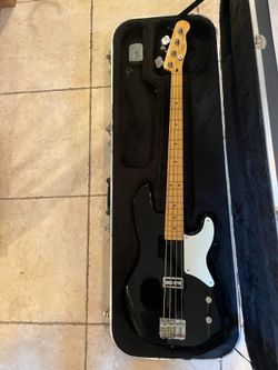 Squier Vintage Modified Cabronita Precision Bass w/ SKB Freedom Hardshell Bass Case
